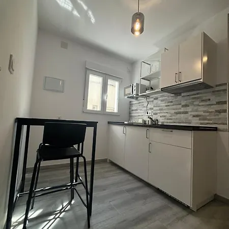 Apartament Canaima *